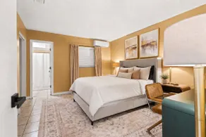 Walkable 2/2 apt in the heart of Brandon! - Image 4