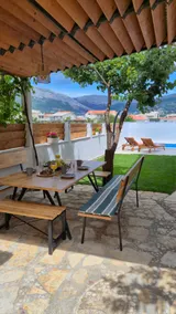 Apartment with private swimming pool - Image 5