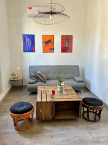 Pretty Avignon townhouse near ramparts - Image 2