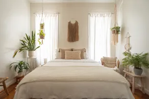 Cozy Ktown Retreat: Free Parking + Foodie Paradise - Image 2