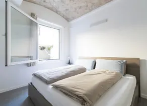 Next to Osteria Francescana • Terrace • Car pass - Image 2