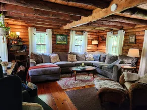 Deer Valley Retreat, Lovely Log Cabin with Fireplace & Garden Views- Perfect for a Relaxing Getaway! - Image 2