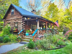 Deer Valley Retreat, Lovely Log Cabin with Fireplace & Garden Views- Perfect for a Relaxing Getaway! - Image 5