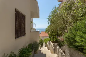 AS-301-d Studio with balcony and sea view - Image 4
