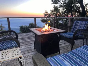 Views•Deck•Fire-Pit•BBQ•Dogs Free•Early/Late check - Image 5