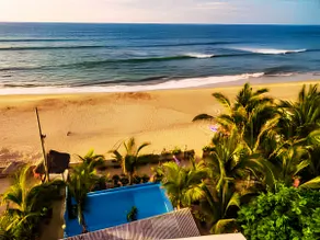 Oceanfront home for 6–8 | Pool + BBQ + view - Image 2