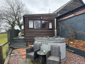 Cottage avec jardin, barbecue et jacuzzi | Avec animaux acceptés - Image 4