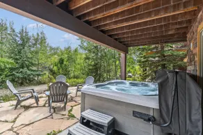 Creekside Home - Great Location & Private Hot Tub! - Image 4