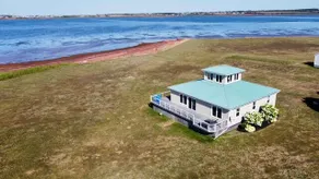 Island Retreat (renovated 2025) - Image 5