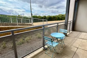Bay Retreat- Moments from Hamworthy Park - Image 2