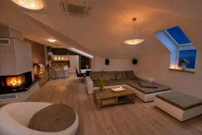 Cassovia City Park Residence | Rooftop Jacuzzi - Image 5
