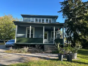 Historic home, close to everything! - Image 5