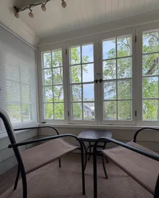 Hilltop House - Image 5
