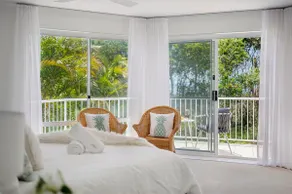 Beach Retreat - Ducted Air - Free Wifi - Image 2