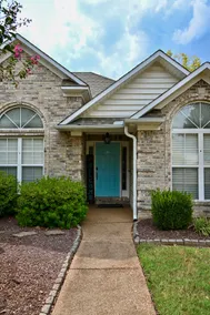 ”Hospitality House”3 br 2 bth house N Jackson TN - Image 4