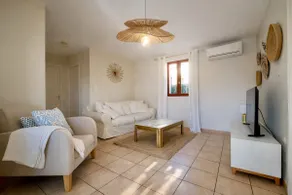 Charming 2-bedroom villa with private pool Aleria - Image 2