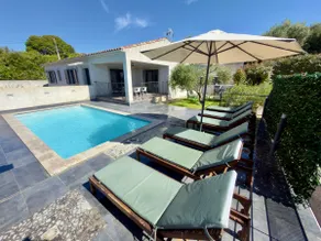Komfortabel villa med opvarmet pool og spa mellem hav og bjerge - Image 2