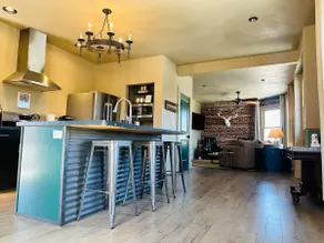 Unique Historic Loft A - Downtown Arts District - Image 3