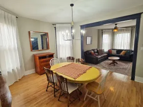 Peoria: Priv. 2BR apt, 6 mi. South Downtwn Chgo - Image 3