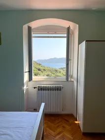 Sea View Apartment - Image 3