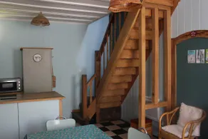 The sailor's home - Image 4