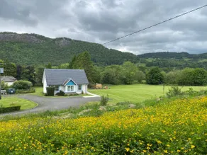 Riverview Retreat - Image 5