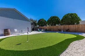 Heated pool, golf, grill! Fun-Packed Family Oasis - Image 3