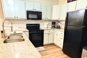 Modern Belmont Retreat Close to CLT Airport - Image 2