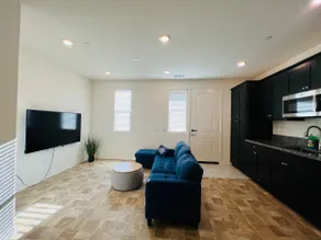 Private Guest Suite | Separate Entrance | parking - Image 3
