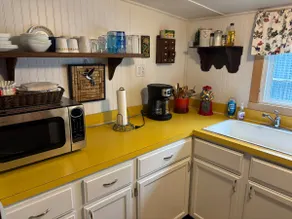 Canary Cottage-Lakeside-Boat Slip-Family Friendly - Image 5