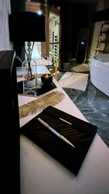 Luxury private suite - Image 3