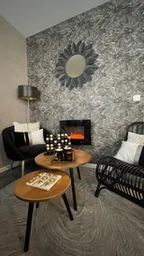 Luxury private suite - Image 2