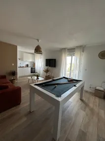 Romantic Room - Image 2