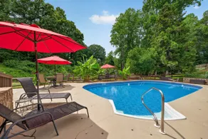 Cozy, Pet-Friendly Retreat in Hickory w/ Fire Pit! - Image 2