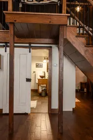 The Cozy Loft - Image 2