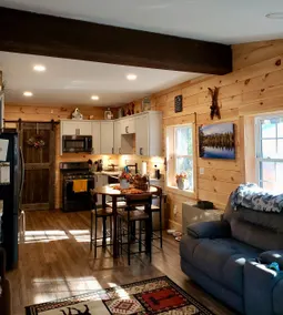 Perfect Getaway Cabin; Close to Sugarloaf - Image 4