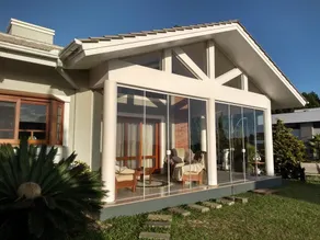 Our family's home to yours - Image 2