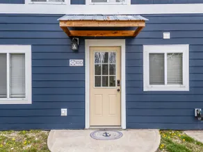 Serene Coveside Cottage - Image 3