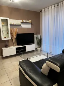 Modern and stylish apartment - Image 3