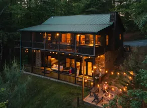 Mountain Views · Game/Bunk Room · HotTub · Firepit - Image 3