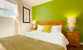 KingstonStays | Happy House | Free Parking | Dntwn - Image 2