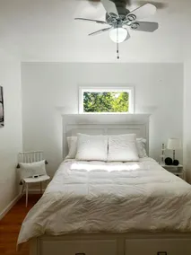 *Charming Home & Convenient Location w/ Parking*~ - Image 4