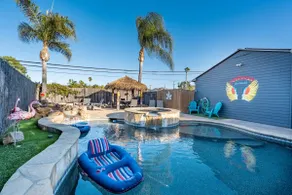 San Diego Family Oasis: Pool, Spa, Game & Fire Pit - Image 2