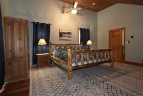 Spacious 5 BR house 10 min from Gore- 2 Masters - Image 3
