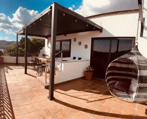 GarDel Panoramic Suite • View & Private Jacuzzi - Image 2