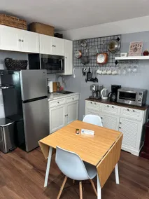 Audrey’s Upstairs Loft #A - Image 3