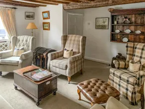 Toad Hall - Image 4