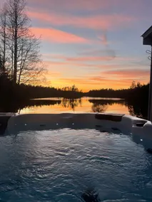 Cozy villa in the forest - sauna, hot tub & private jetty - Image 2