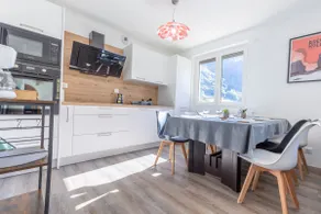4 bedrooms apartment - Image 4