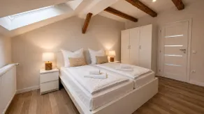 YFB | 130 m² designer apartment with 2 bathrooms 3rd floor - Image 3